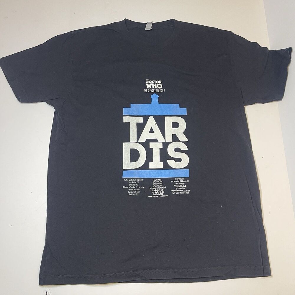Doctor Who "The Spacetime Tour" TARDIS Graphic T-Shirt
